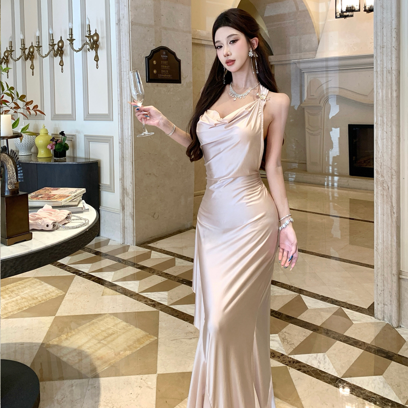 Shimmer Rose Design Backless Pleated Satin Party Dress - Image 3