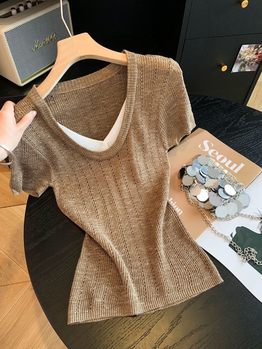 Women’s Faux Two-Piece V-Neck Knit Top Slimming Summer 2026